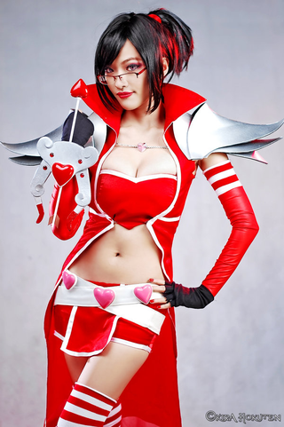 Illustration for article titled A League of Legendary Cosplayers